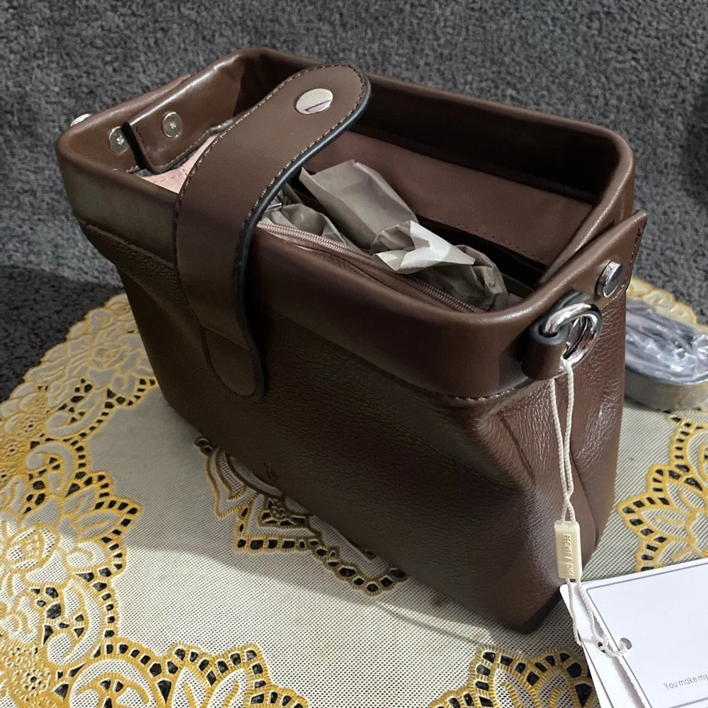 Brown leather bag - Picture 14 of 16